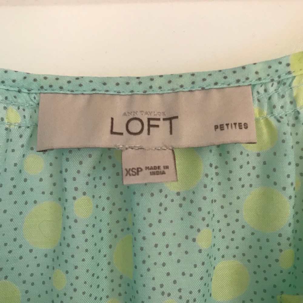 LOFT. Mint boho top. - Picture 2 of 7